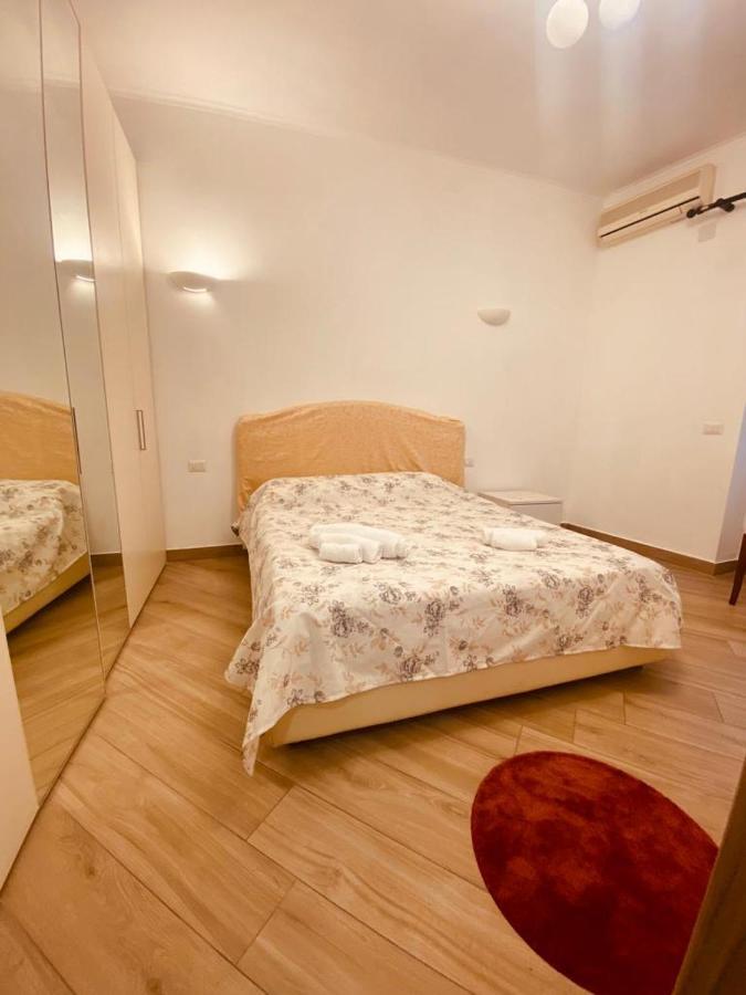 Large Garden Appartement Rome Buitenkant foto