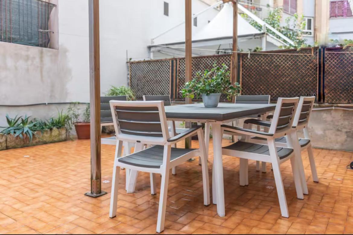 Large Garden Appartement Rome Buitenkant foto